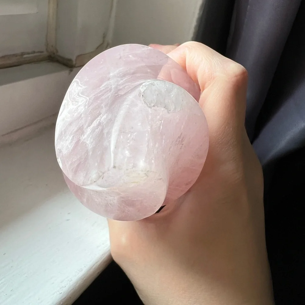 Elegant Rose Quartz Pink Crystal Sculpture - Picture 7 of 8